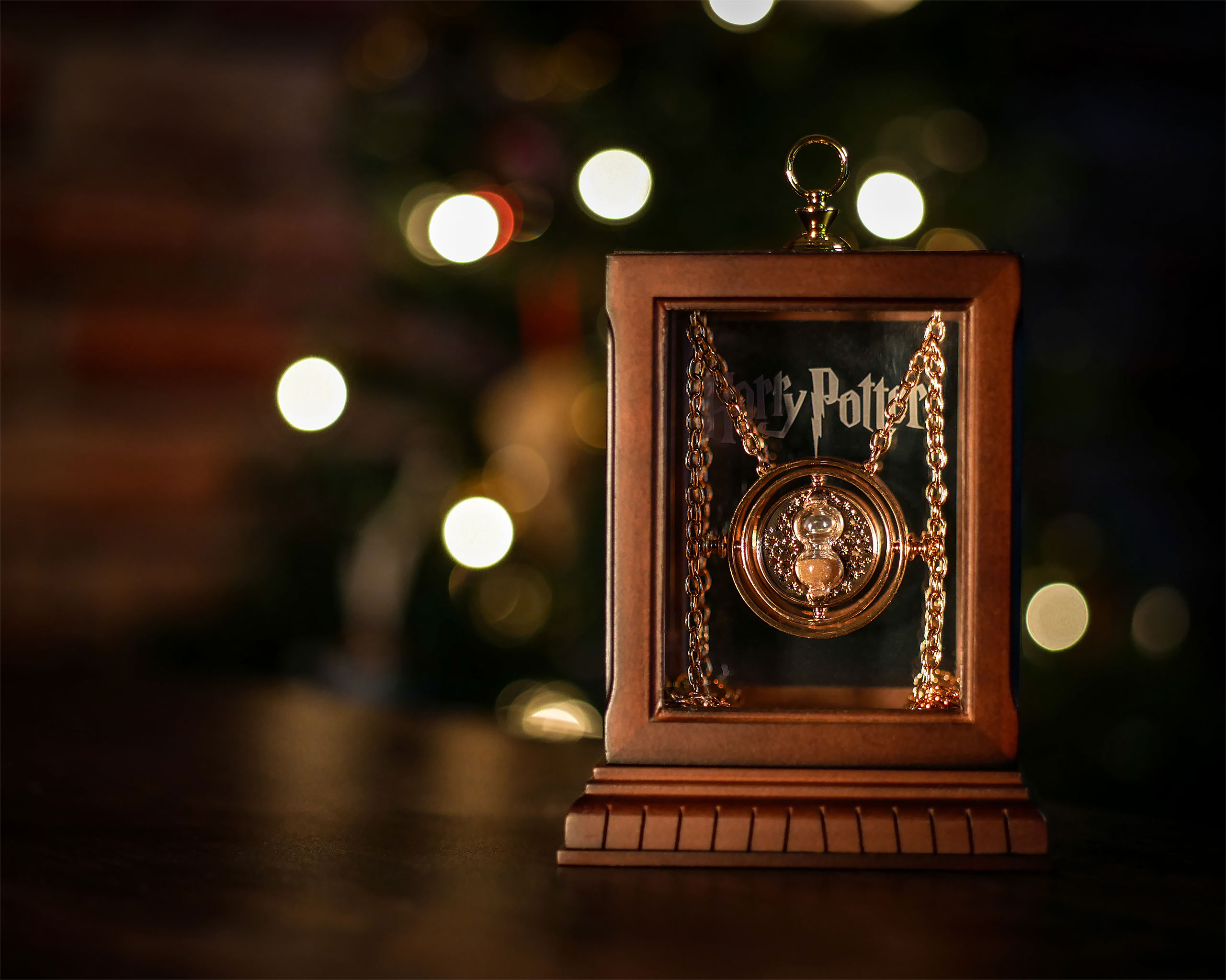 El Giratiempo de Hermione - El Original - The Noble Collection
