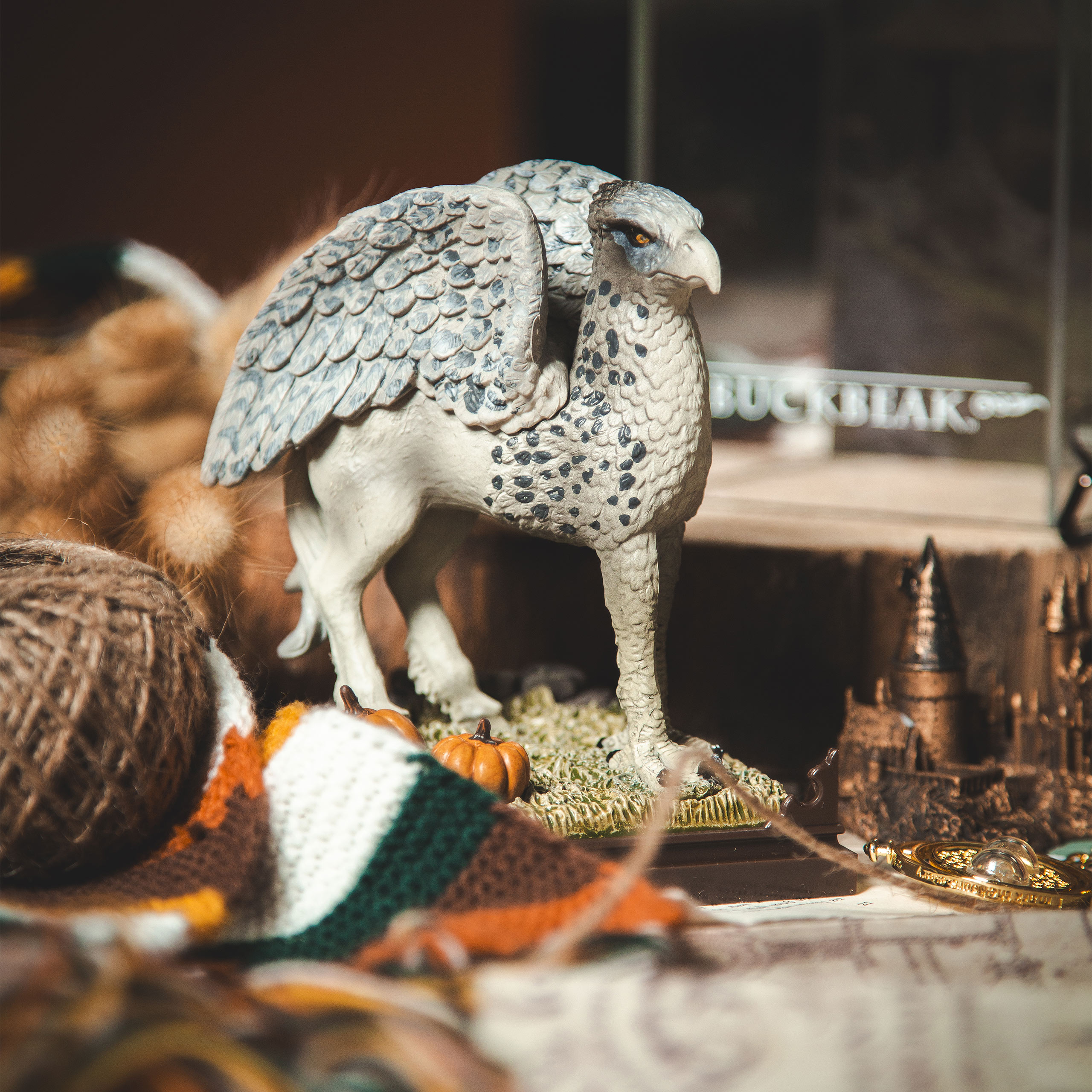 Buckbeak - Harry Potter Magical Creatures Figure - The Noble Collection