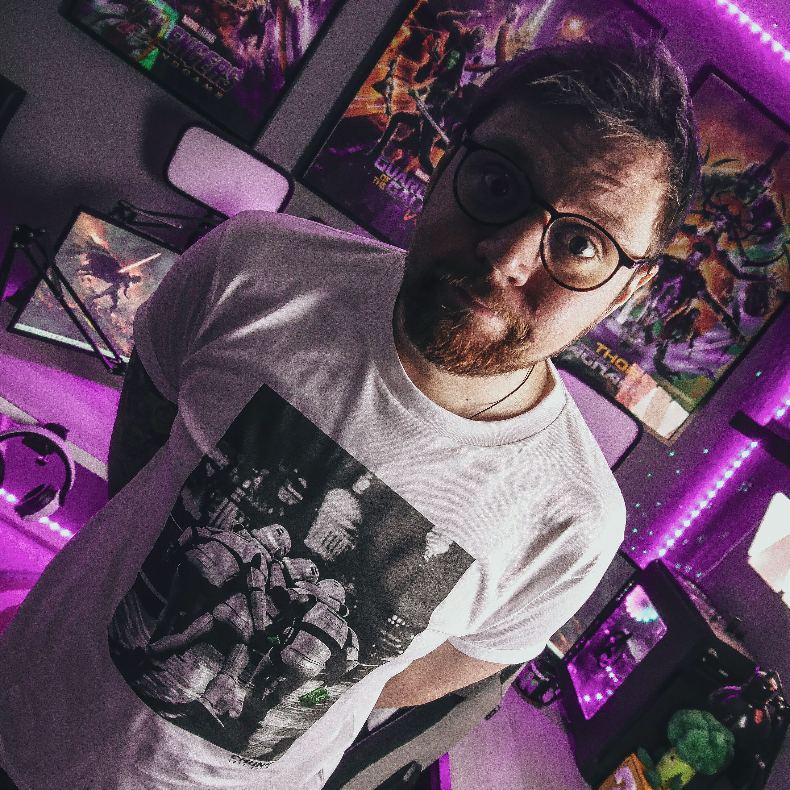 Imperial Fighters at Night T-Shirt voor Star Wars Fans - S - Wit - Chunk