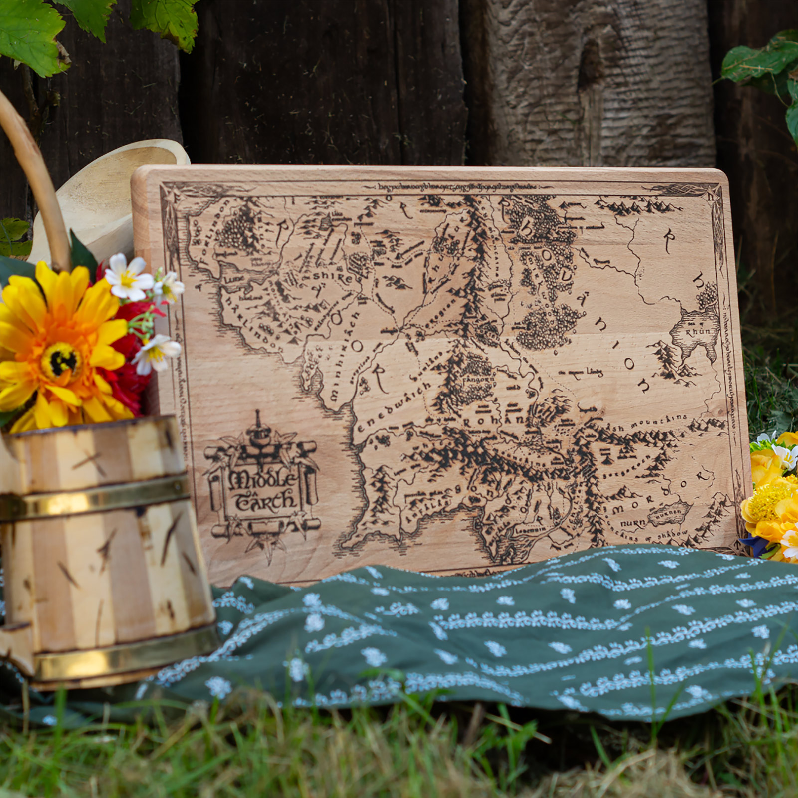 Señor de los Anillos - Tabla de cortar de madera de haya con mapa de la Tierra Media