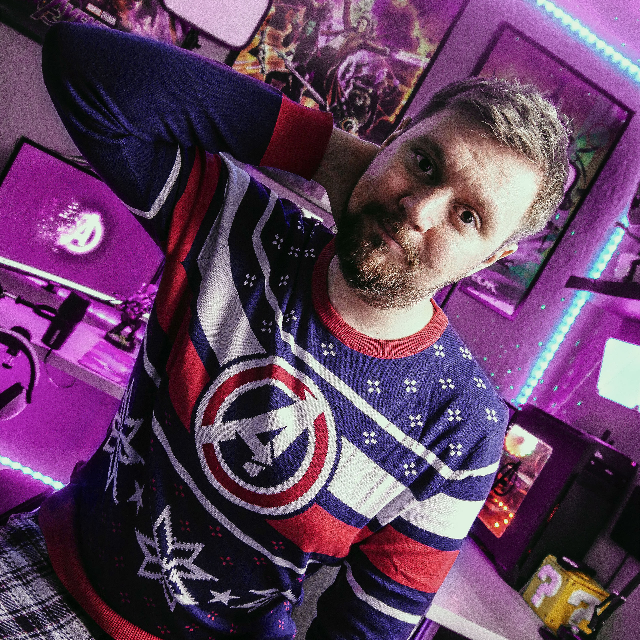 Avengers - Logo Gebreide Trui - S - Blauw,Rood,Wit