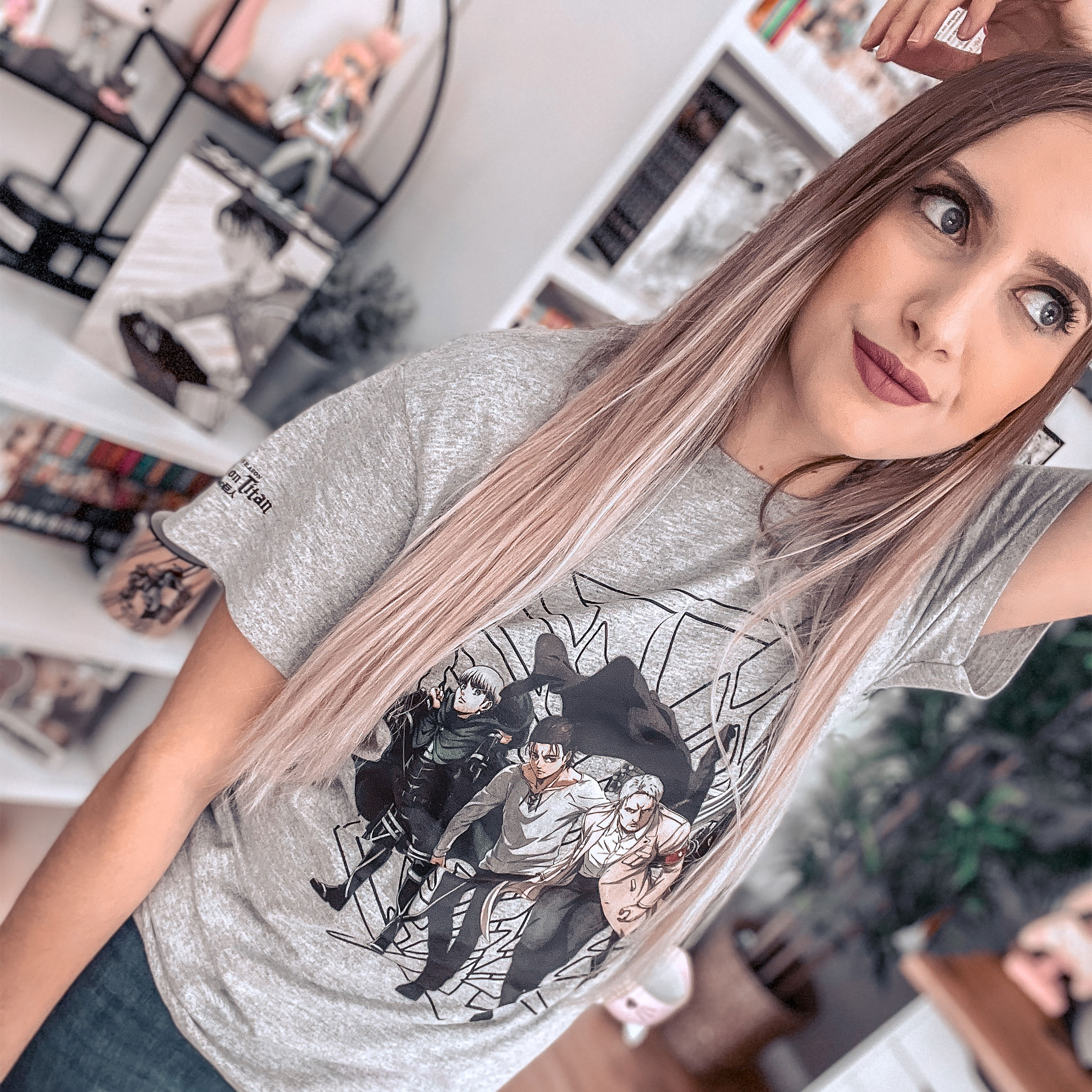 Attack on Titan - T-Shirt Groupe gris - XXL - Gris