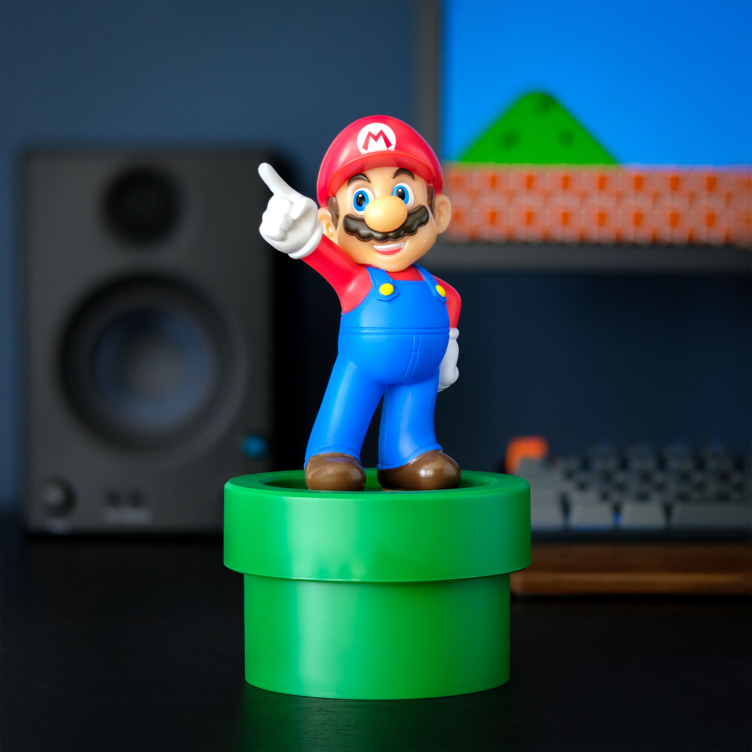 Super Mario Table Lamp