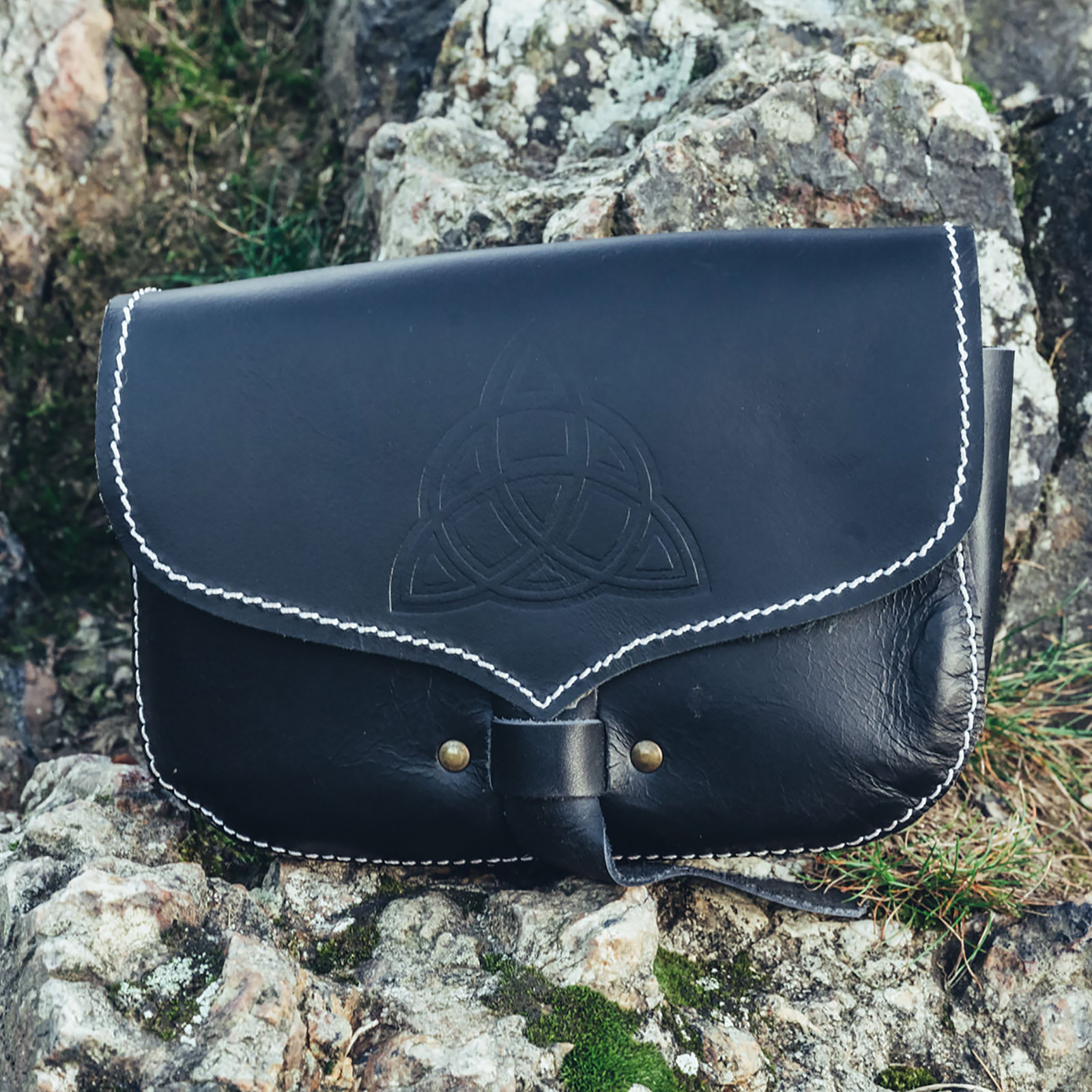 Sac médiéval pour ceinture Hulda noir - Leonardo Carbone