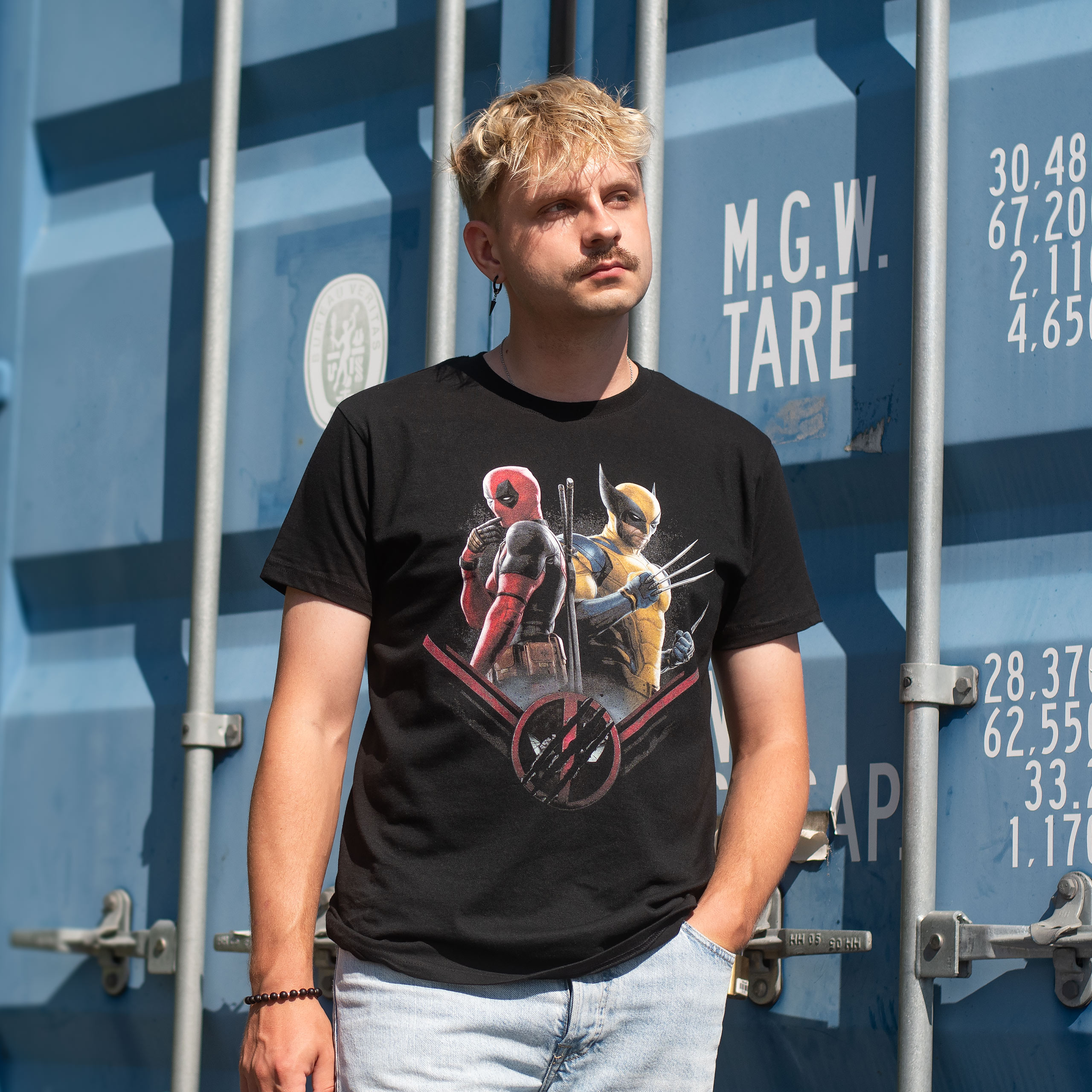 Deadpool and Wolverine Double Trouble T-Shirt black - L - Black