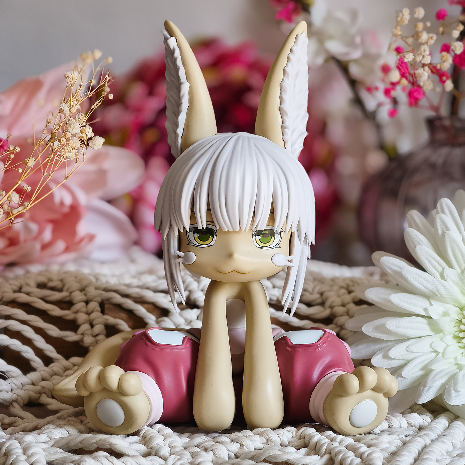 Made in Abyss - Figura blanda de Nanachi - Banpresto