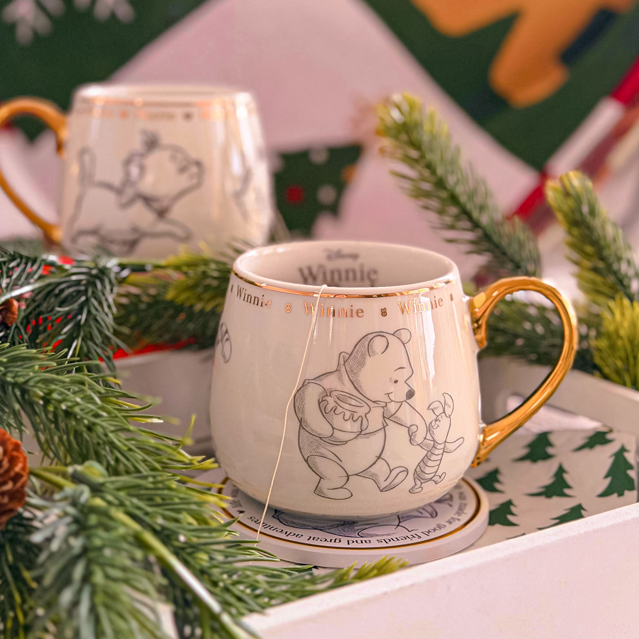 Winnie the Pooh - Friends Premium Collector's Mug