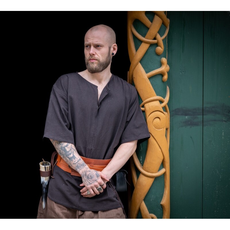 Túnica medieval de manga corta Olaf negra - S - _ - Leonardo Carbone